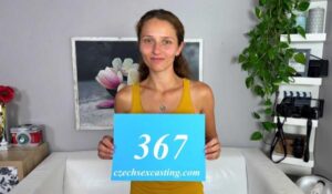Czech Sex Casting E367 Natural inexperienced babe wants to be a model